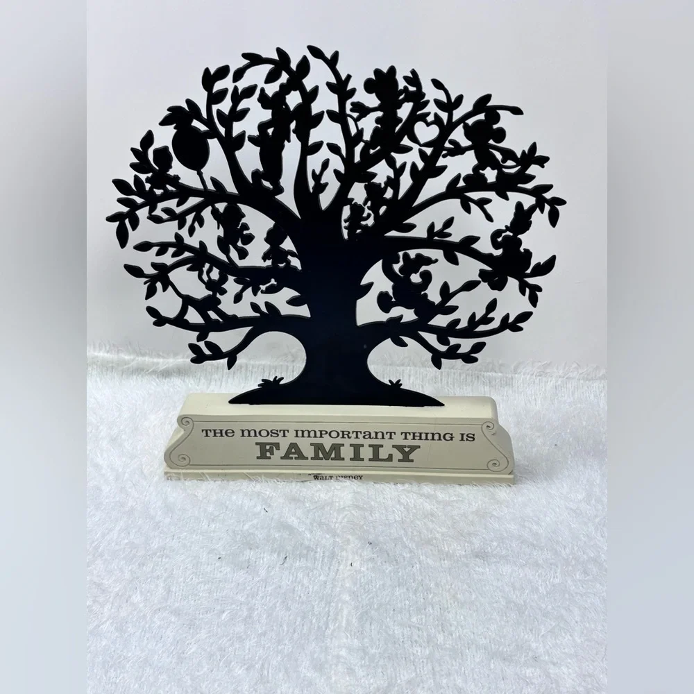 Hallmark Black Family Tree Wall Decor 🧑‍🧑‍🧒‍🧒🟰🏠
